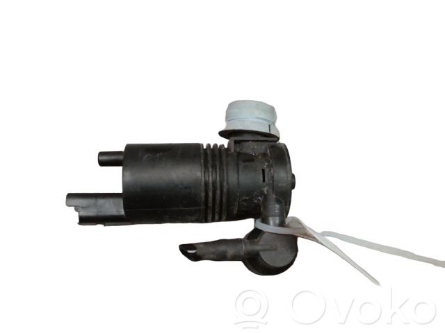 Nissan Note (E12) Windscreen/windshield washer pump 