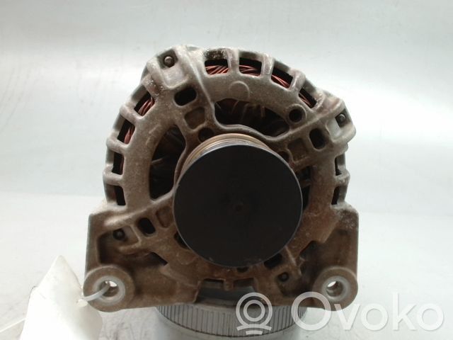 Renault Clio IV Alternator