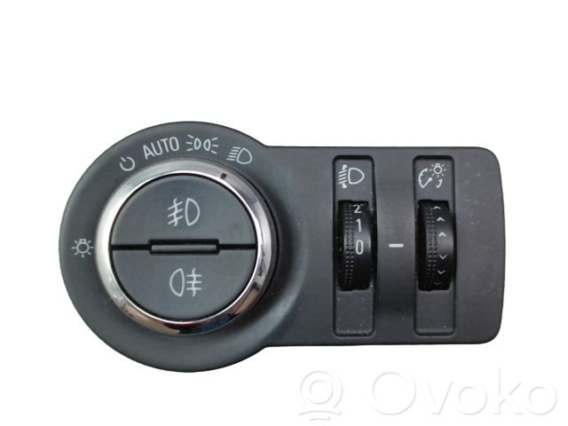 Opel Insignia A Comutator lumini 