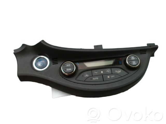 Toyota Yaris Panel klimatyzacji 