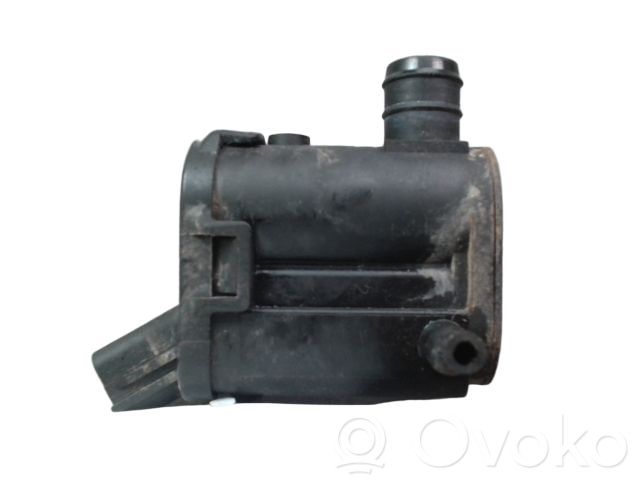 KIA Sportage Windscreen/windshield washer pump 