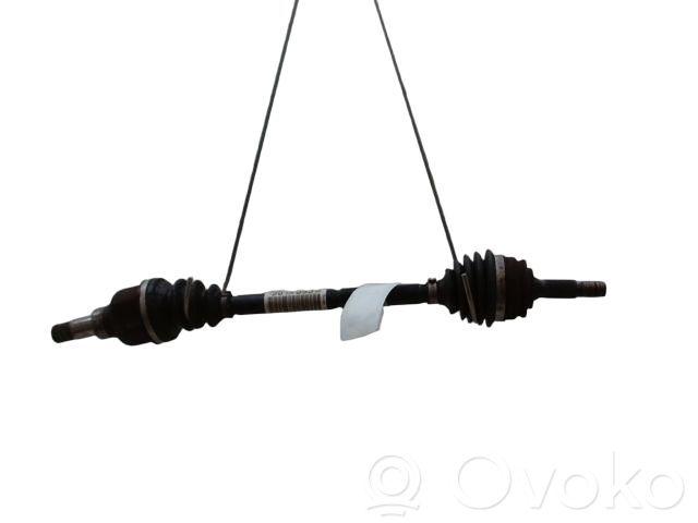 Peugeot 208 I Front driveshaft 