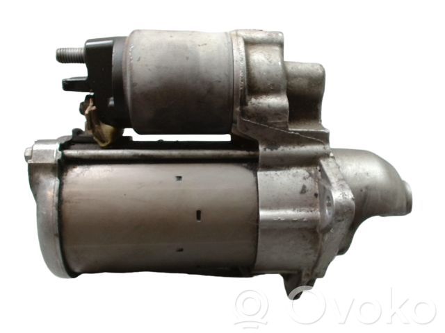 Opel Corsa F Starteris 
