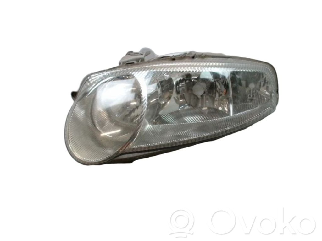 Alfa Romeo 147 Faro/fanale