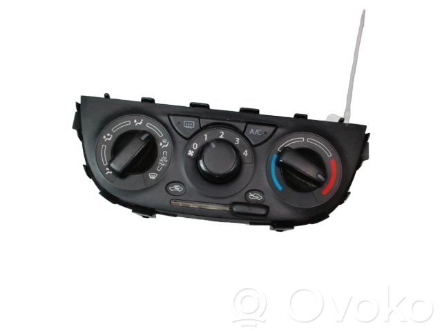 Suzuki Celerio Climate control unit 