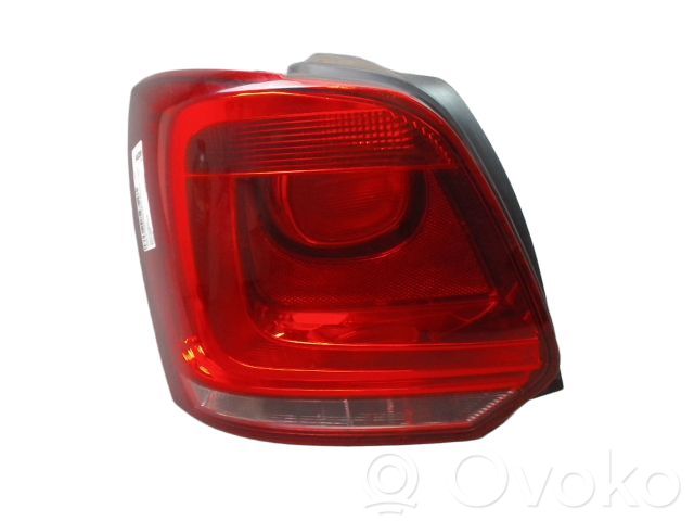 Lampa tylna   6R0945095AH,1111488012,16914331,2206091,2231110,435097,44119A8LLDUE,5829921,5829931,6R00522008RZ,6R0945095A,6R0945095AF,6R0945095AH,6R0945095C,6R0945095G,6R0945095L,6R0945095N,95070701A1,GP1597