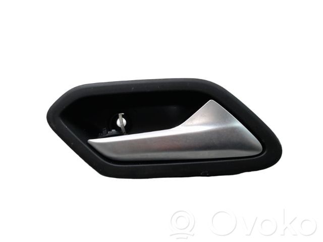 Manecilla interna puerta trasera   826721968R,826721968R