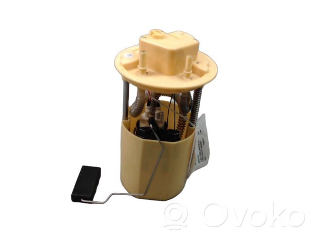 Opel Corsa D Bomba interna de combustible 