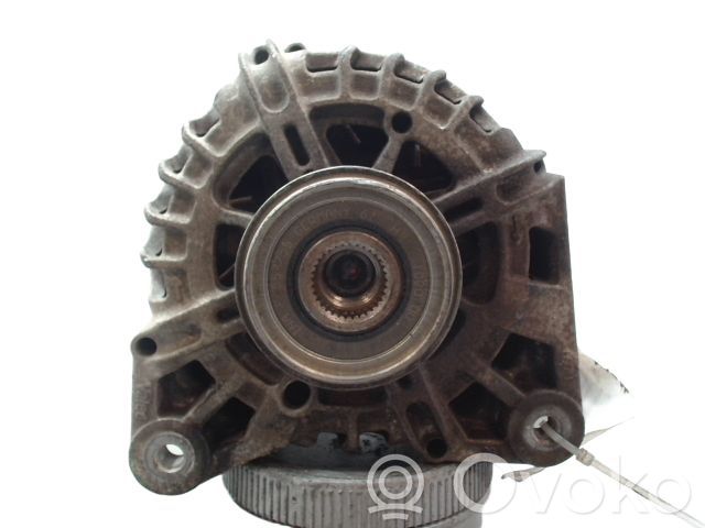 Dacia Duster Generatore/alternatore 