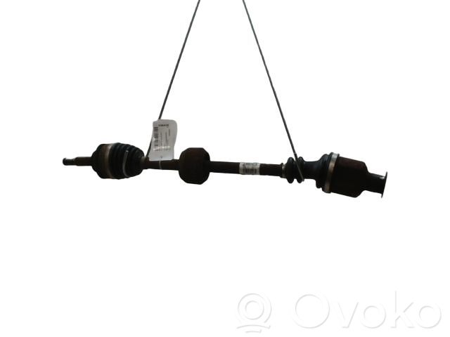Renault Clio III Front driveshaft 