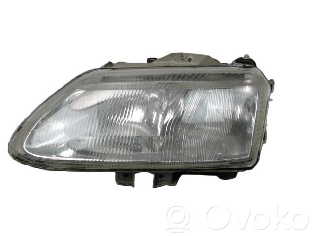 Renault Espace III Lampa przednia 