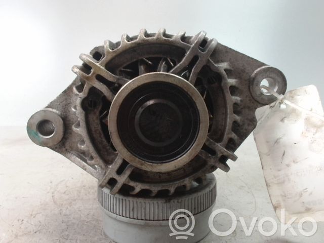 Opel Combo D Alternador