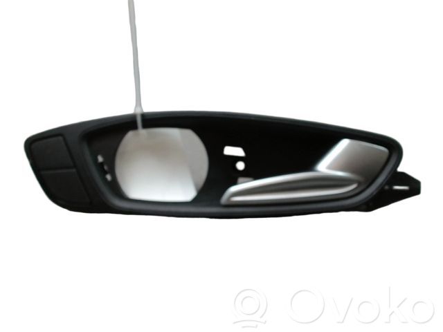 Audi A1 Front door interior handle 