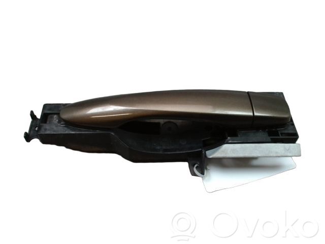Nissan Qashqai Takaoven ulkokahva 