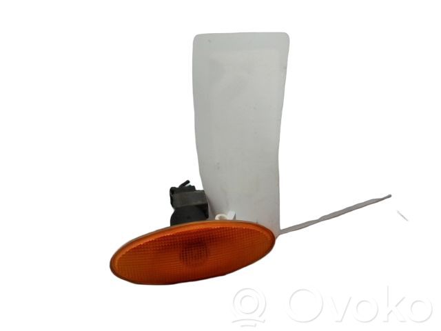 Fiat Punto (176) Kierunkowskaz przedni 
