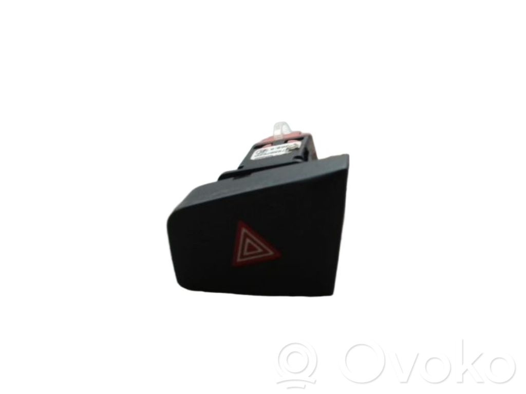 Citroen C-Elysée Botón interruptor de luz de peligro