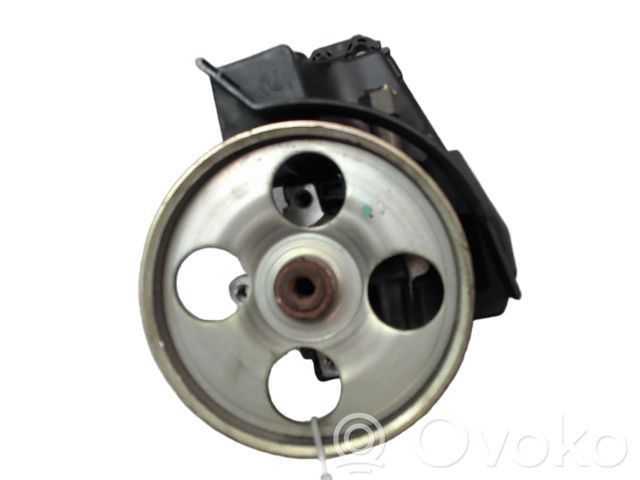 Peugeot 206 Ohjaustehostimen pumppu 