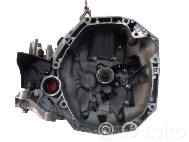 Dacia Sandero Cutie viteze manuală cu 4 trepte 