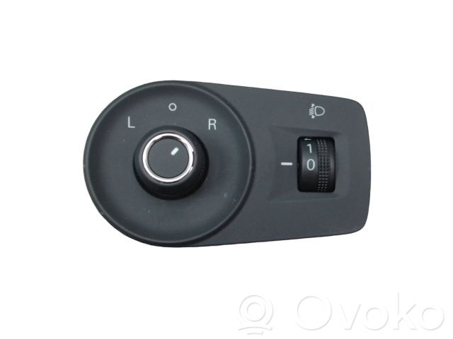 MG MG4 ev Wing mirror switch 