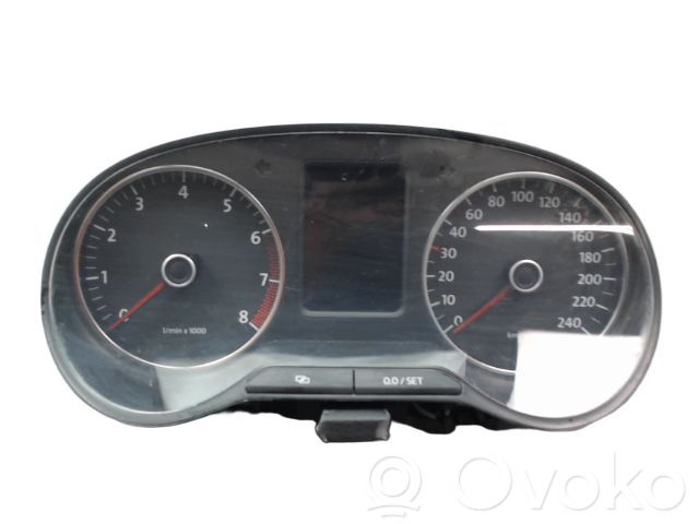 Volkswagen Polo V 6R Vitezometru (grup de instrumente) 