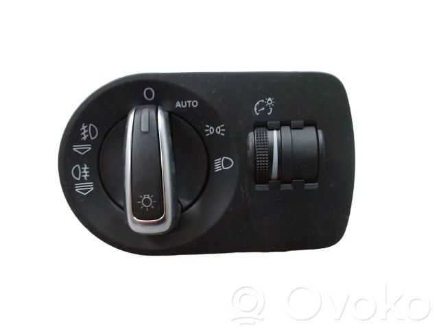 Audi A3 S3 8P Light switch 