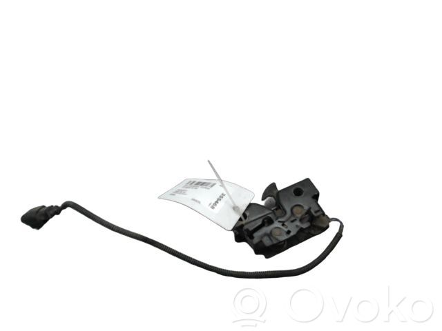 Volkswagen Touran II Engine bonnet/hood lock/catch 