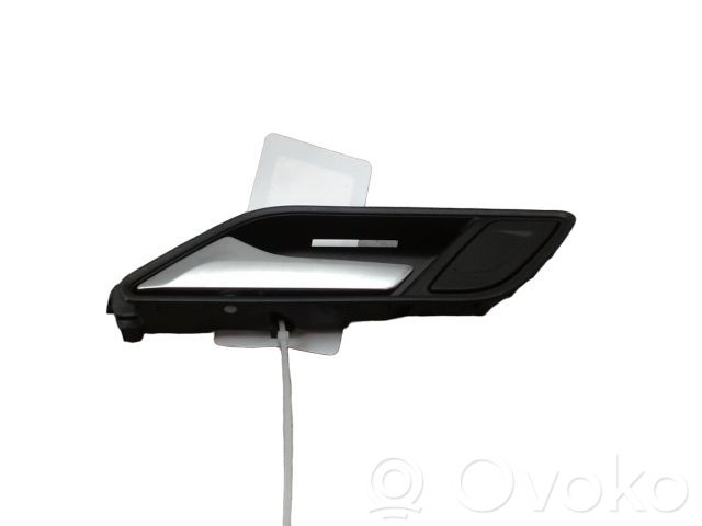 Audi A3 S3 8V Manecilla interna puerta trasera 