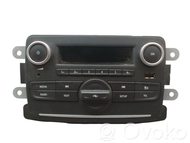 Dacia Logan VAN Unidad delantera de radio/CD/DVD/GPS 