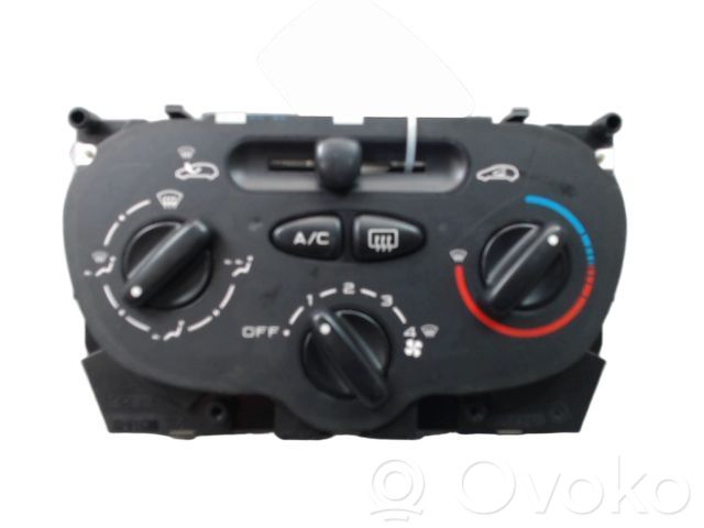Peugeot 206 Climate control unit 