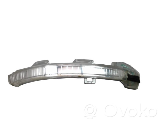 Volkswagen PASSAT B8 Mirror indicator light 