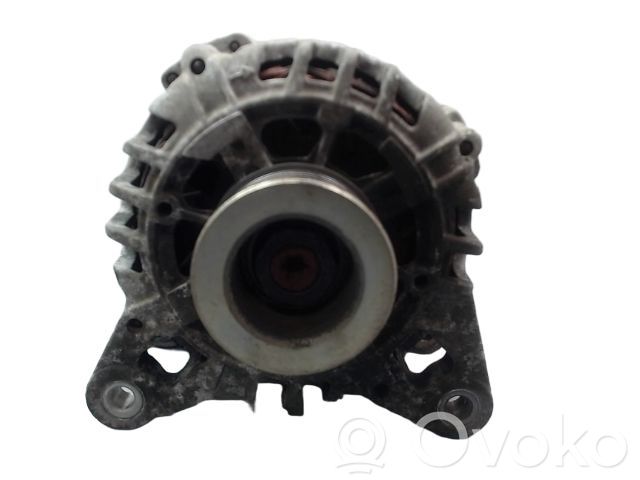 Renault Clio III Generator/alternator 
