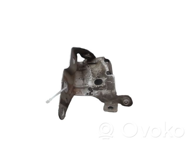 Renault Clio III Supporto di montaggio del parafango 