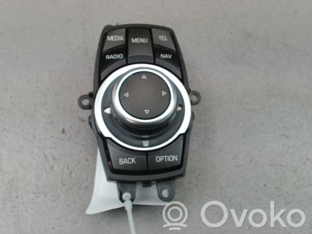 BMW X1 E84 Multifunkcinis valdymo jungtukas/ rankenėlė 