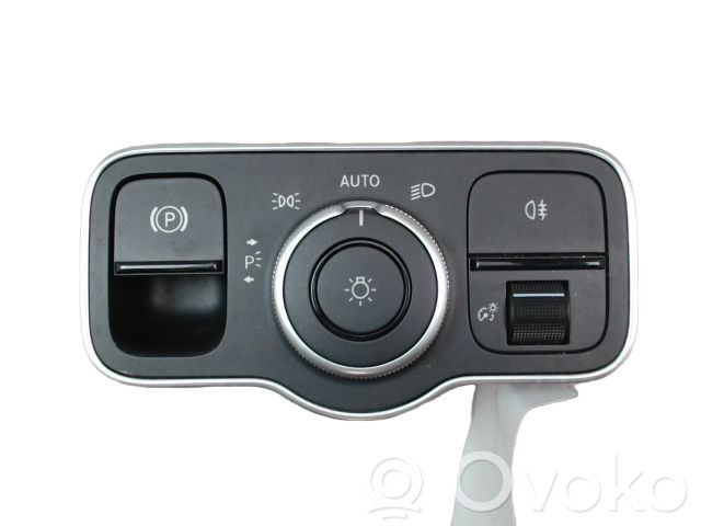 Mercedes-Benz A W177 Interruptor de luz 
