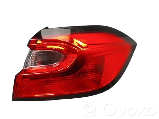 Ford Fiesta Lampă spate în caroserie 