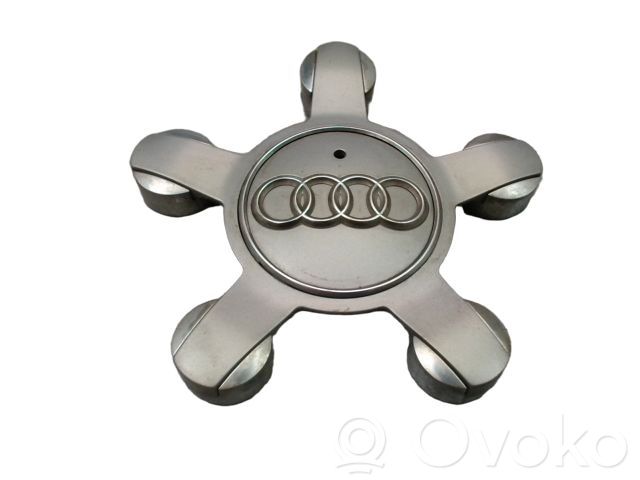 Audi A3 S3 8V Capac roată original 