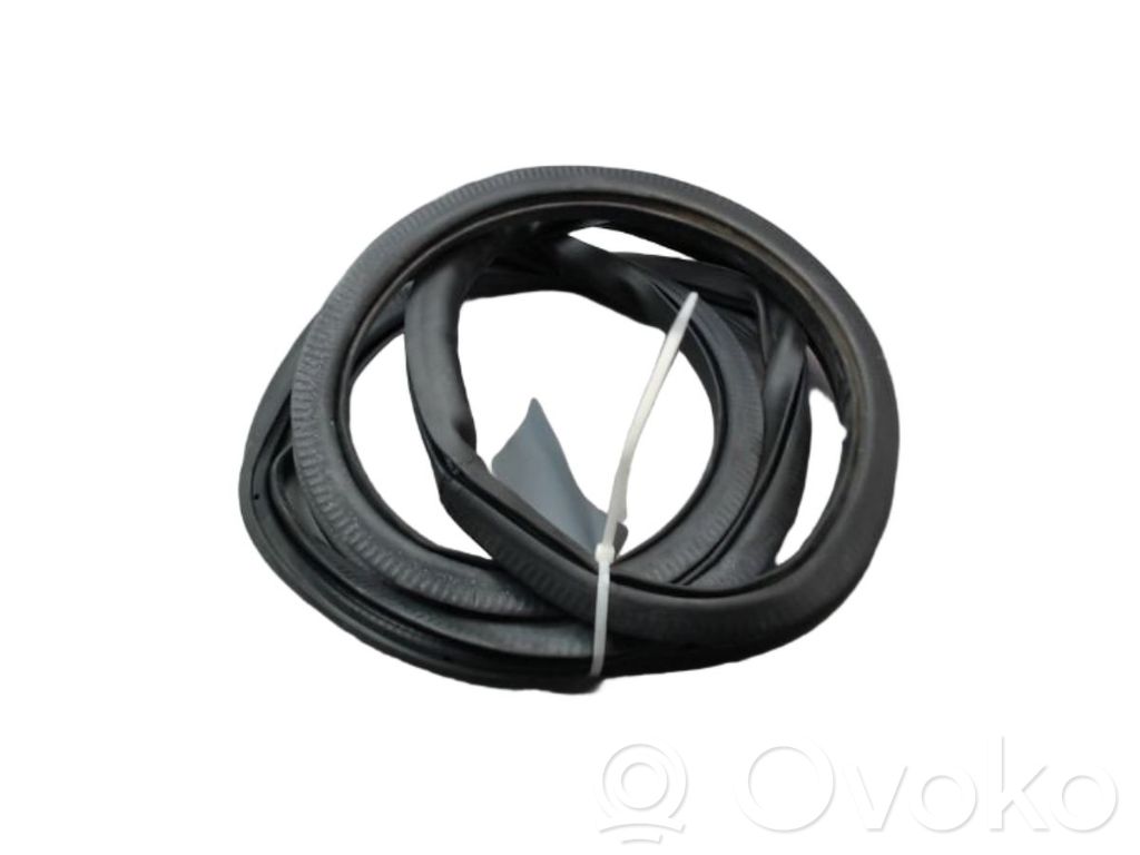 Volkswagen Golf Plus Etuoven kumitiiviste