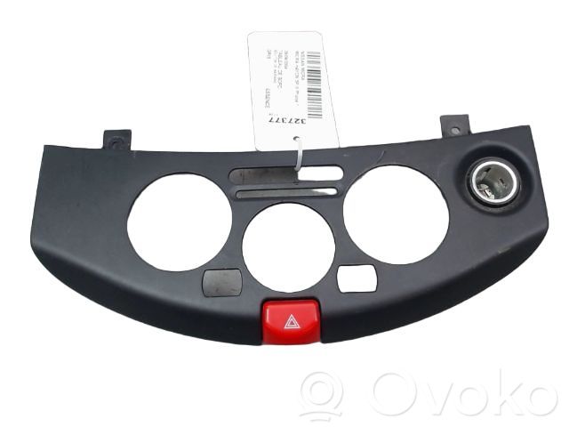 Nissan Micra C+C Comutator lumini pericol 