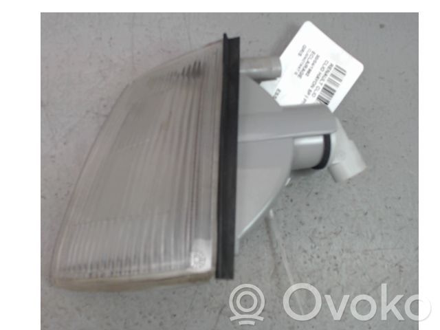 Renault Clio I Frontblinker 