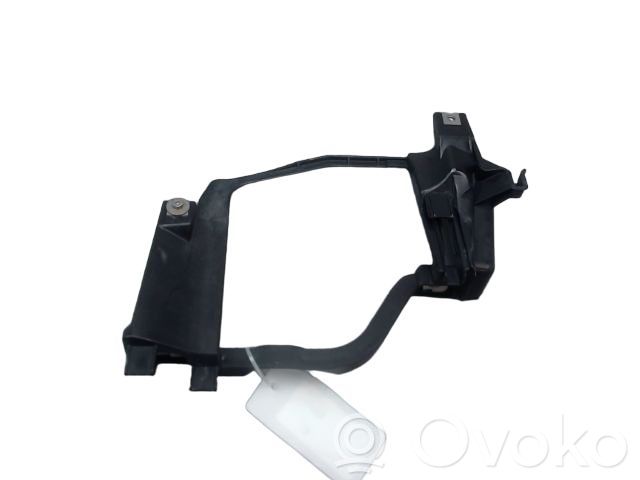 BMW 5 E60 E61 Halterung Scheinwerfer 