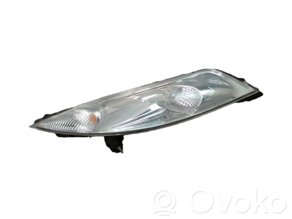 Nissan Juke I F15 Semnalizator față 