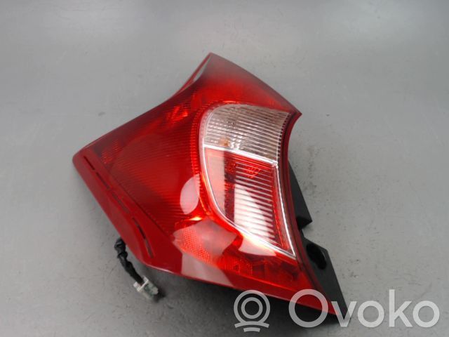 Nissan Note (E12) Luz trasera/de freno 
