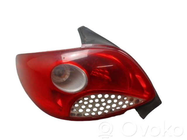 Peugeot 206+ Lampă spate în caroserie 