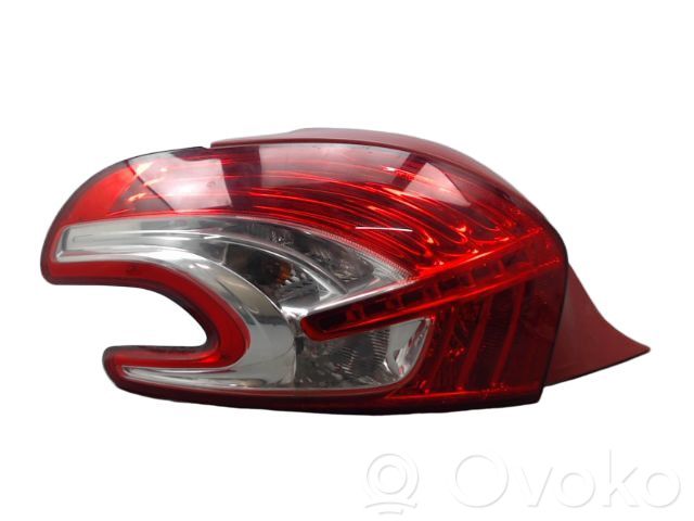 Peugeot 208 I Lampă spate în caroserie 