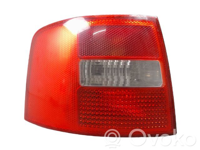 Audi A6 S6 C5 4B Lampa tylna