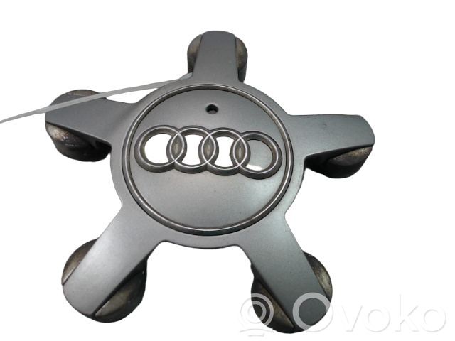 Audi A5 8T 8F Borchia ruota originale 
