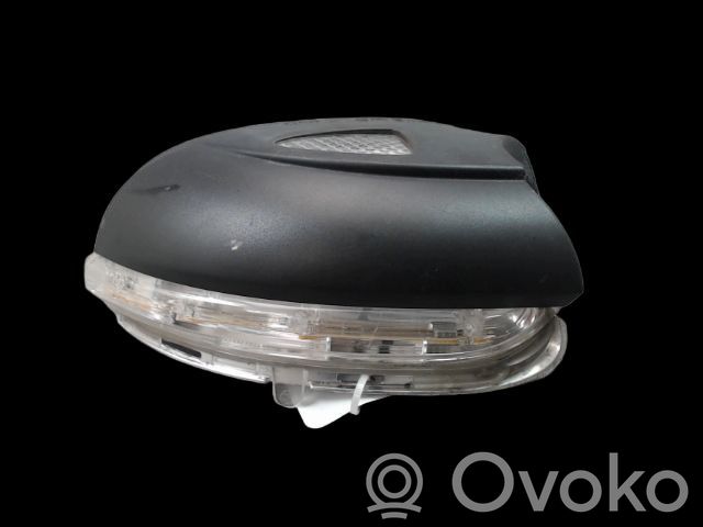 Volkswagen Golf VI Spiegelblinker 