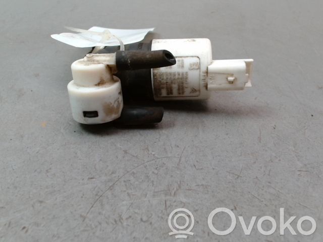 Citroen C4 II Pompa lavavetri parabrezza/vetro frontale 