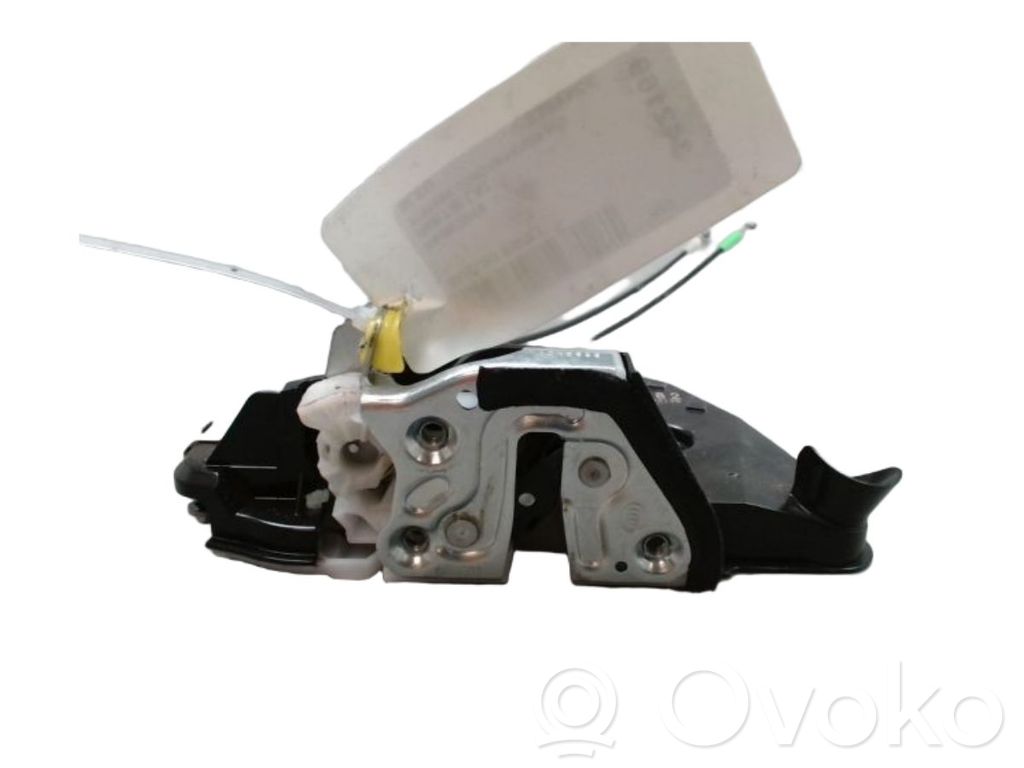Suzuki Swift III Etuoven lukko