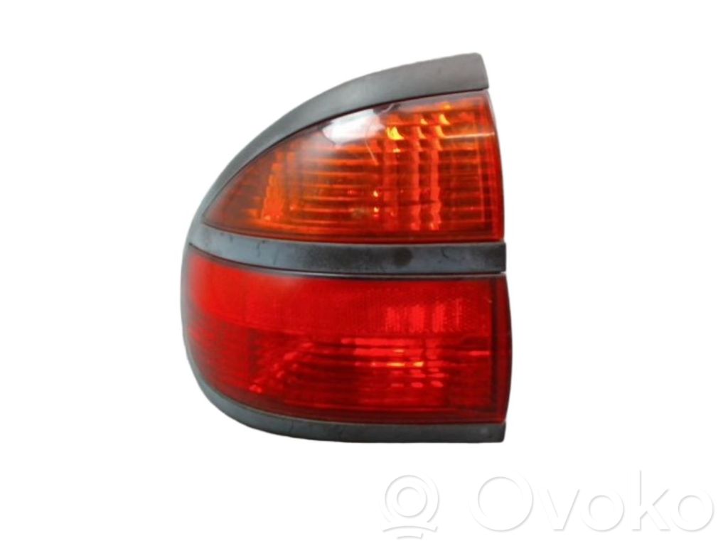 Renault Laguna I Luci posteriori